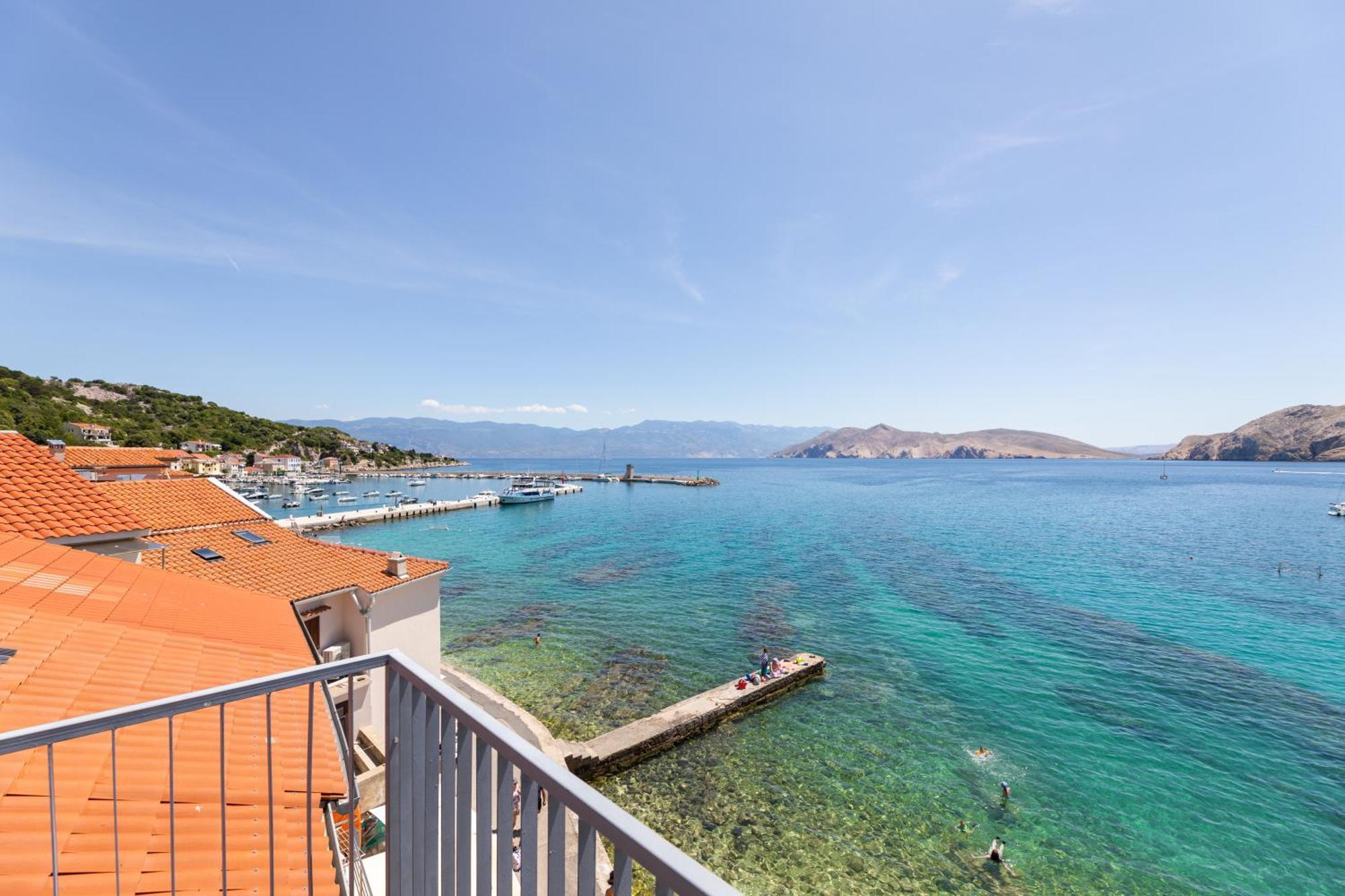 Little Beach House Baska  Exterior photo